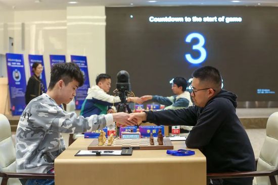 黄色动漫免费在线观看